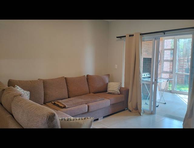 2 BEDROOM SECTIONAL TITLE FOR SALE IN EQUESTRIA